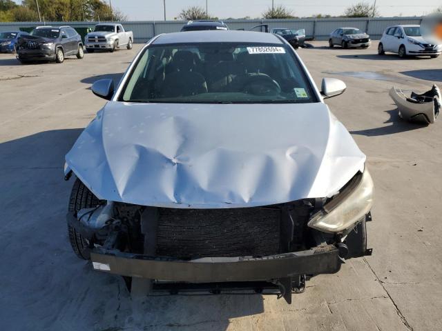 Photo 4 VIN: 5NPD84LF7JH297726 - HYUNDAI ELANTRA SE 