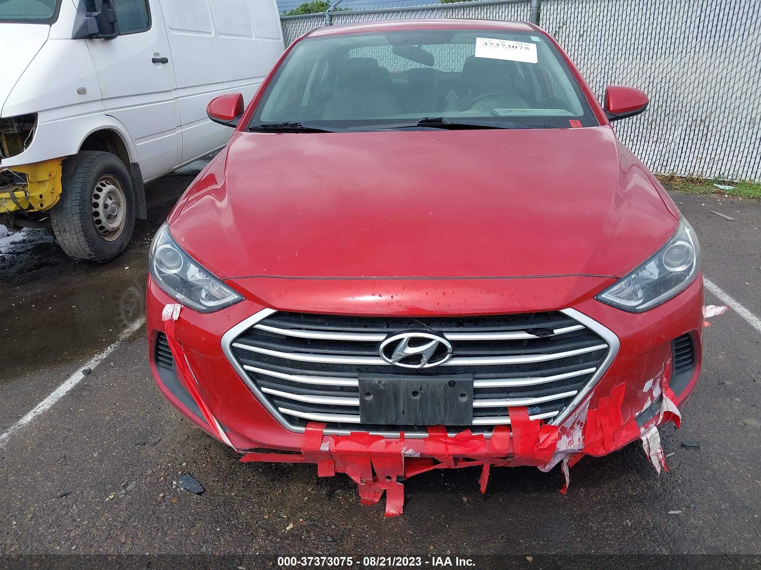 Photo 11 VIN: 5NPD84LF7JH331213 - HYUNDAI ELANTRA 