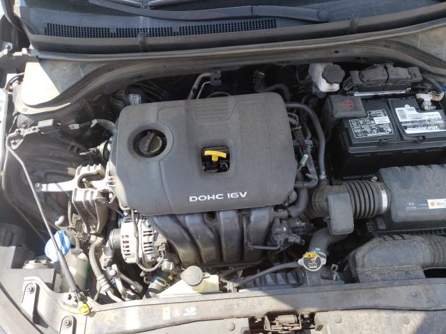 Photo 6 VIN: 5NPD84LF7JH334063 - HYUNDAI ELANTRA SE 