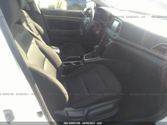 Photo 4 VIN: 5NPD84LF7JH339120 - HYUNDAI ELANTRA 