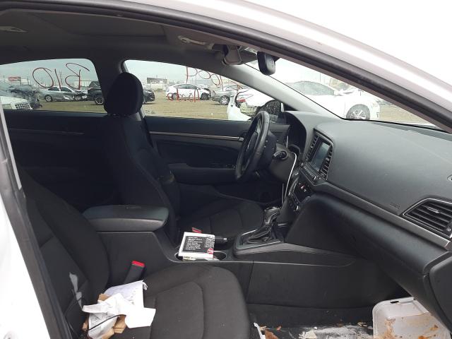 Photo 4 VIN: 5NPD84LF7JH365166 - HYUNDAI ELANTRA SE 