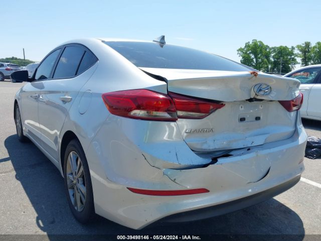 Photo 2 VIN: 5NPD84LF7JH365264 - HYUNDAI ELANTRA 