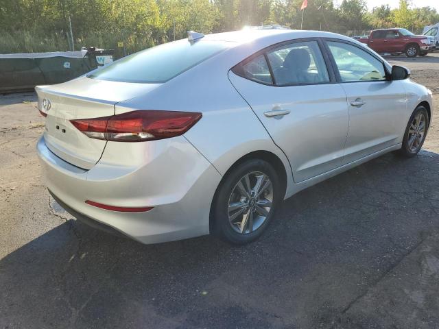 Photo 3 VIN: 5NPD84LF7JH372697 - HYUNDAI ELANTRA SE 