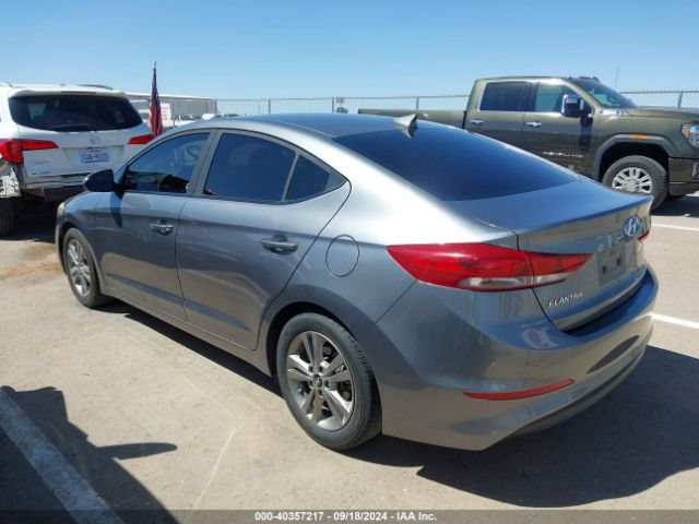 Photo 2 VIN: 5NPD84LF7JH374675 - HYUNDAI ELANTRA 