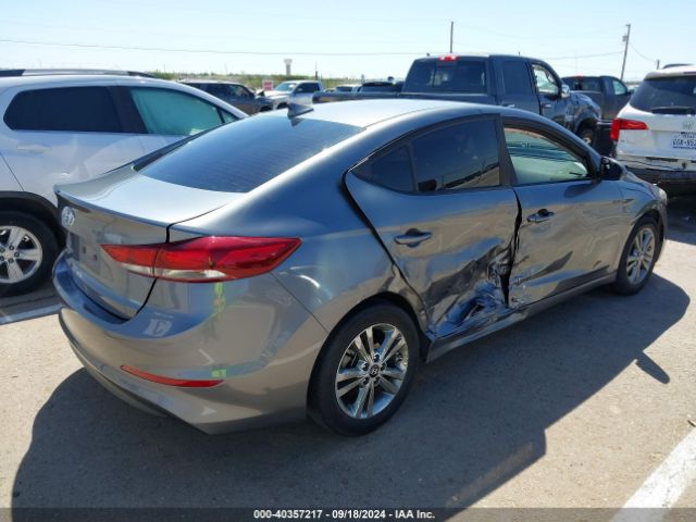 Photo 3 VIN: 5NPD84LF7JH374675 - HYUNDAI ELANTRA 