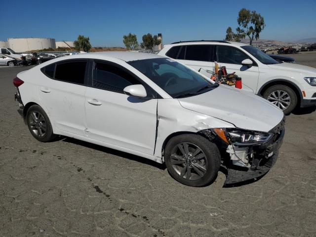 Photo 3 VIN: 5NPD84LF7JH378161 - HYUNDAI ELANTRA SE 