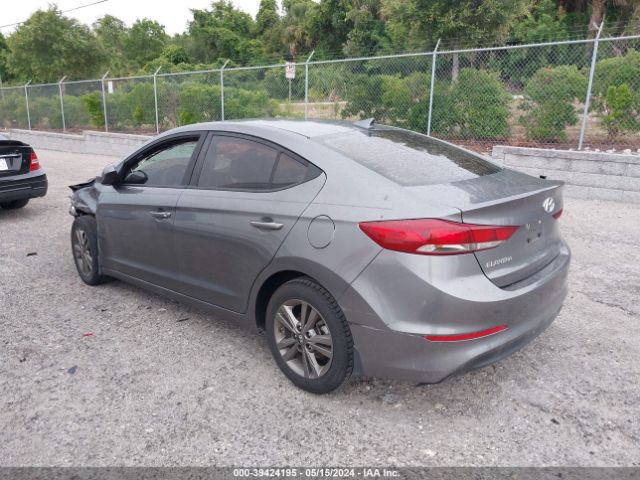 Photo 2 VIN: 5NPD84LF7JH383859 - HYUNDAI ELANTRA 