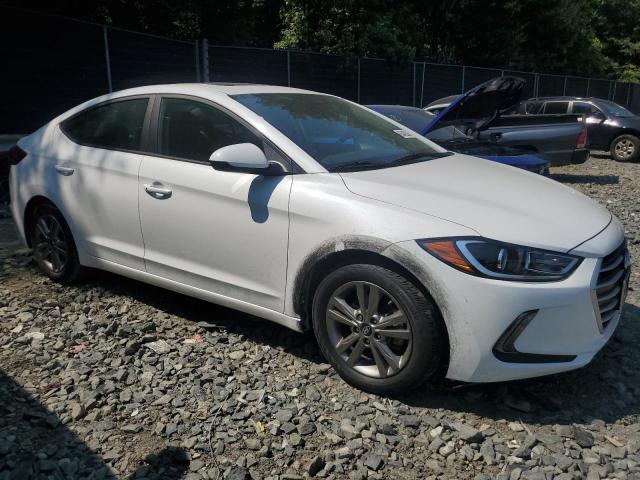 Photo 3 VIN: 5NPD84LF7JH386454 - HYUNDAI ELANTRA SE 