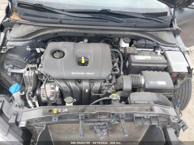 Photo 9 VIN: 5NPD84LF7JH387796 - HYUNDAI ELANTRA 