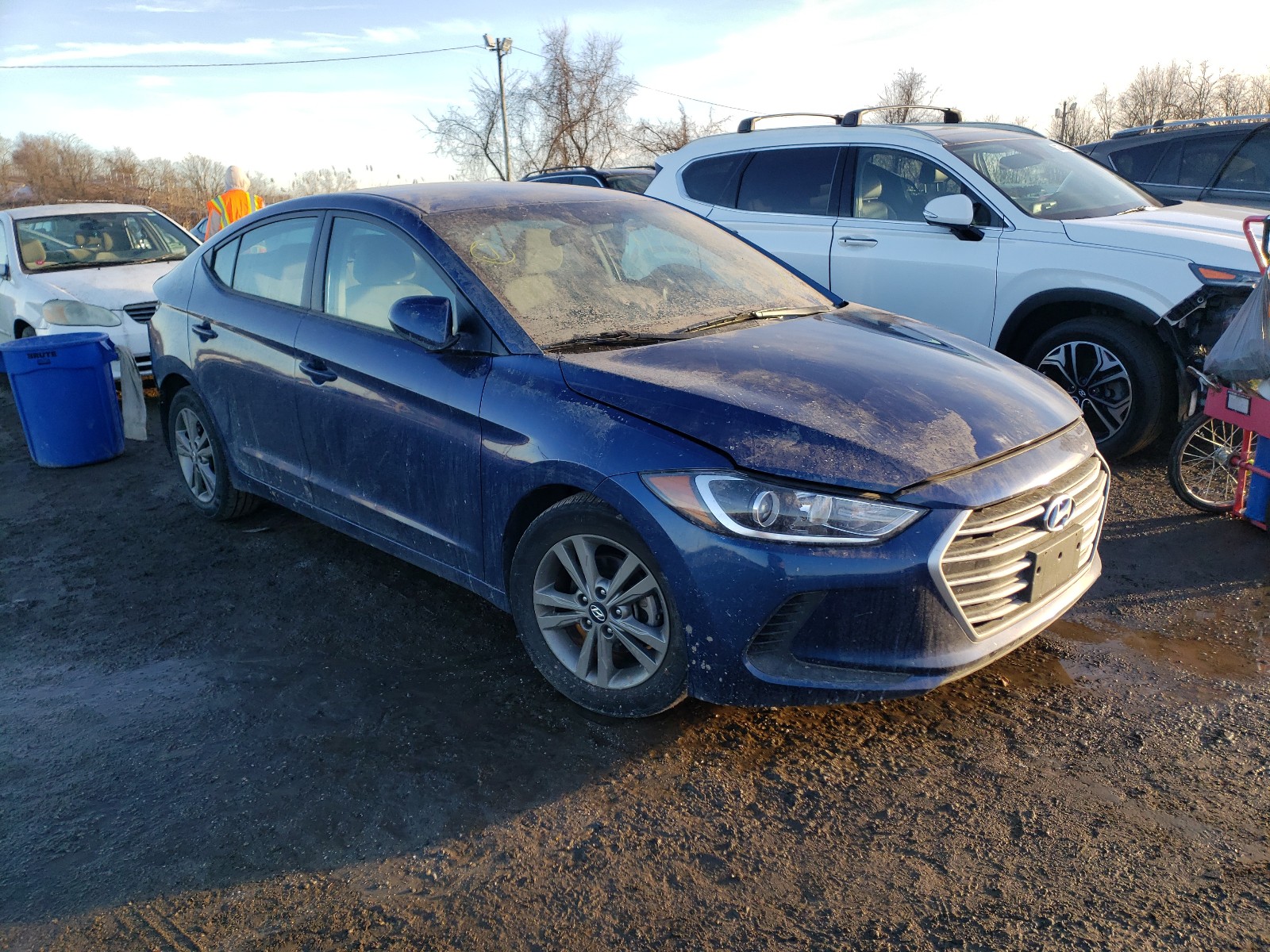 Photo 0 VIN: 5NPD84LF7JH398457 - HYUNDAI ELANTRA 