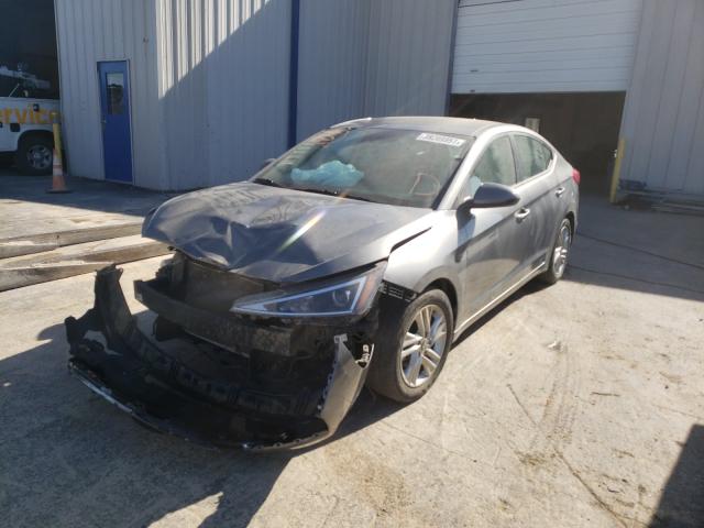 Photo 1 VIN: 5NPD84LF7KH406056 - HYUNDAI ELANTRA SE 