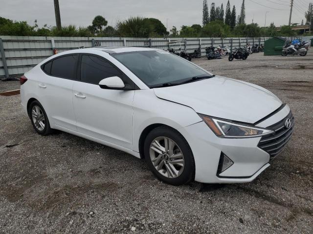 Photo 3 VIN: 5NPD84LF7KH415792 - HYUNDAI ELANTRA 