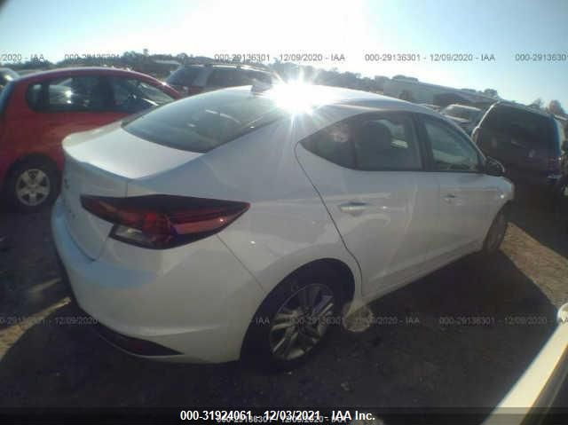 Photo 3 VIN: 5NPD84LF7KH419552 - HYUNDAI ELANTRA 