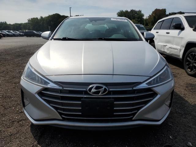 Photo 4 VIN: 5NPD84LF7KH428168 - HYUNDAI ELANTRA SE 