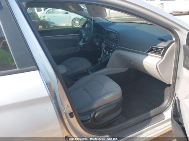 Photo 4 VIN: 5NPD84LF7KH429501 - HYUNDAI ELANTRA 