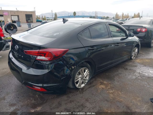 Photo 3 VIN: 5NPD84LF7KH435010 - HYUNDAI ELANTRA 