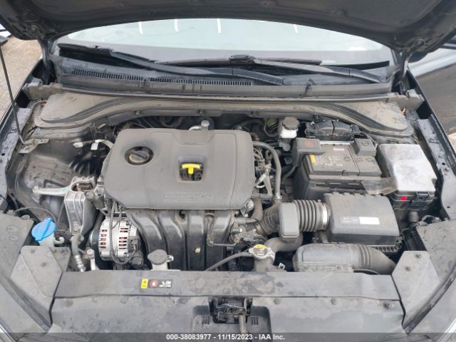 Photo 9 VIN: 5NPD84LF7KH435010 - HYUNDAI ELANTRA 