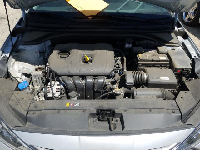 Photo 6 VIN: 5NPD84LF7KH435606 - HYUNDAI ELANTRA SE 