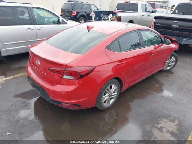 Photo 3 VIN: 5NPD84LF7KH440885 - HYUNDAI ELANTRA 