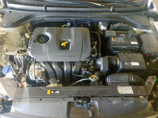 Photo 6 VIN: 5NPD84LF7KH446184 - HYUNDAI ELANTRA SE 