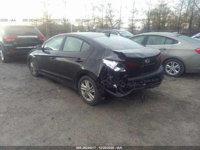 Photo 2 VIN: 5NPD84LF7KH447559 - HYUNDAI ELANTRA 