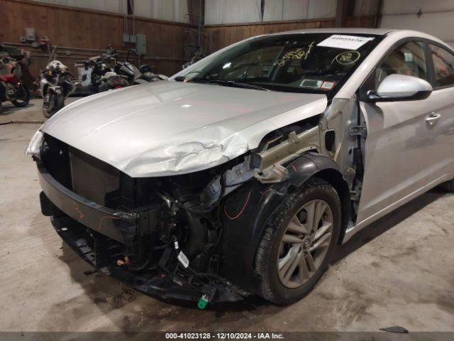 Photo 5 VIN: 5NPD84LF7KH448663 - HYUNDAI ELANTRA 