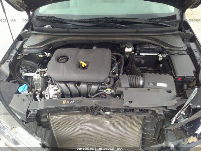 Photo 9 VIN: 5NPD84LF7KH450980 - HYUNDAI ELANTRA 