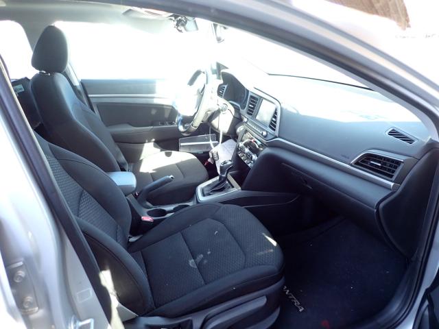 Photo 4 VIN: 5NPD84LF7KH451224 - HYUNDAI ELANTRA SE 