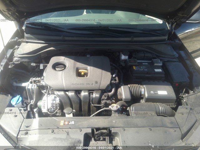 Photo 9 VIN: 5NPD84LF7KH452261 - HYUNDAI ELANTRA 