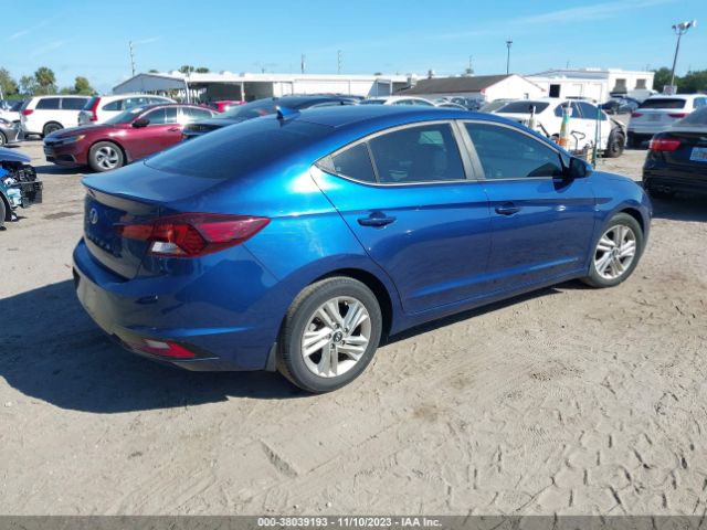 Photo 3 VIN: 5NPD84LF7KH454639 - HYUNDAI ELANTRA 