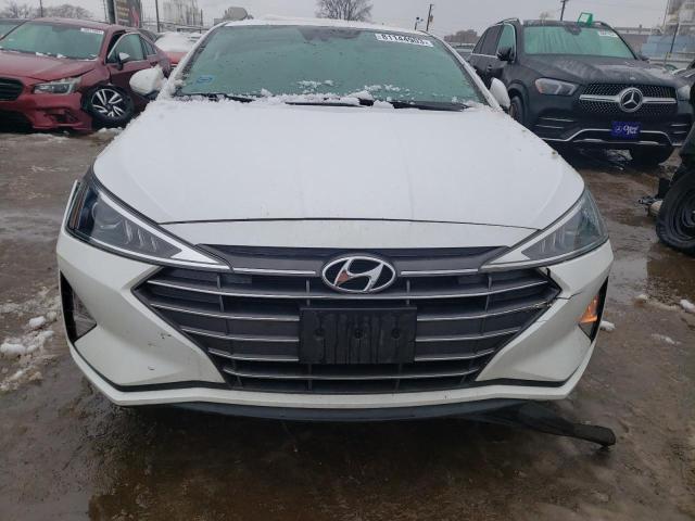 Photo 4 VIN: 5NPD84LF7KH455497 - HYUNDAI ELANTRA 