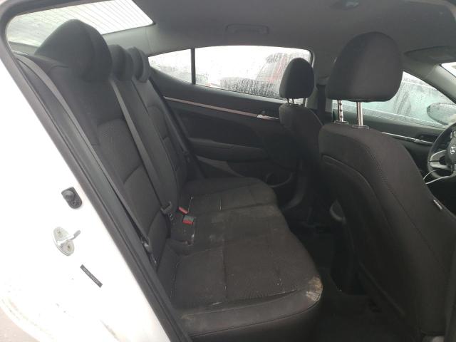 Photo 9 VIN: 5NPD84LF7KH455497 - HYUNDAI ELANTRA 