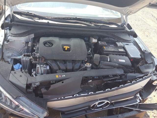 Photo 6 VIN: 5NPD84LF7KH470906 - HYUNDAI ELANTRA SE 