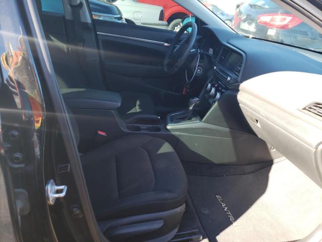 Photo 4 VIN: 5NPD84LF7KH477547 - HYUNDAI ELANTRA SE 