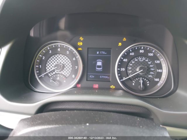 Photo 6 VIN: 5NPD84LF7KH483011 - HYUNDAI ELANTRA 