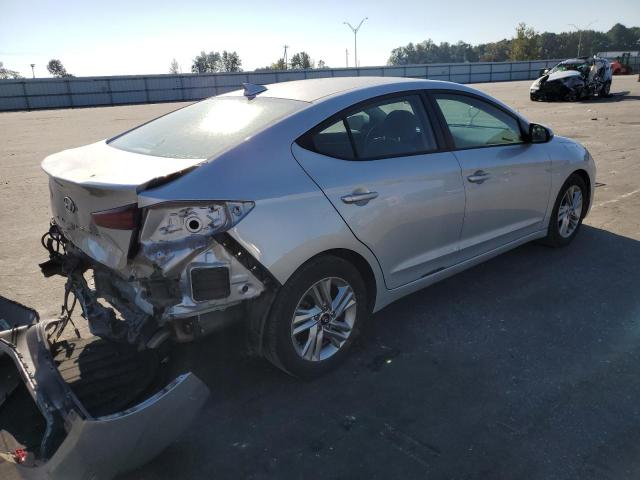 Photo 3 VIN: 5NPD84LF7KH490900 - HYUNDAI ELANTRA SE 