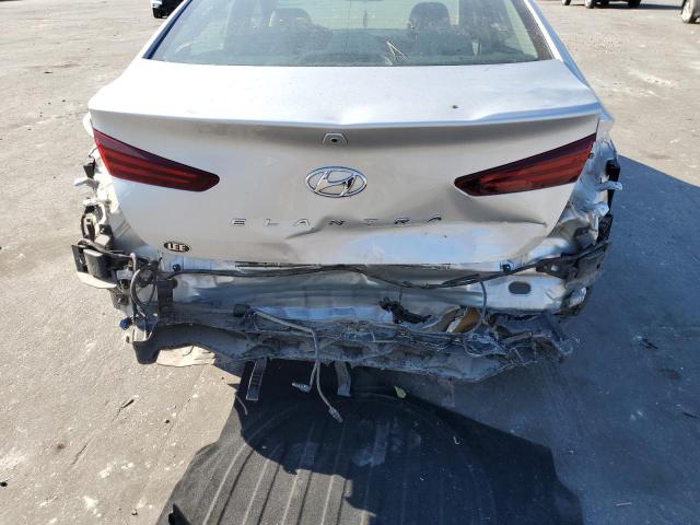 Photo 8 VIN: 5NPD84LF7KH490900 - HYUNDAI ELANTRA SE 