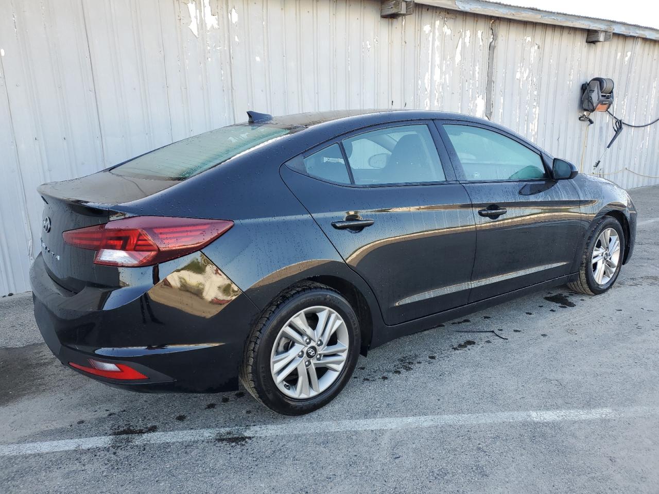 Photo 2 VIN: 5NPD84LF7LH518079 - HYUNDAI ELANTRA 