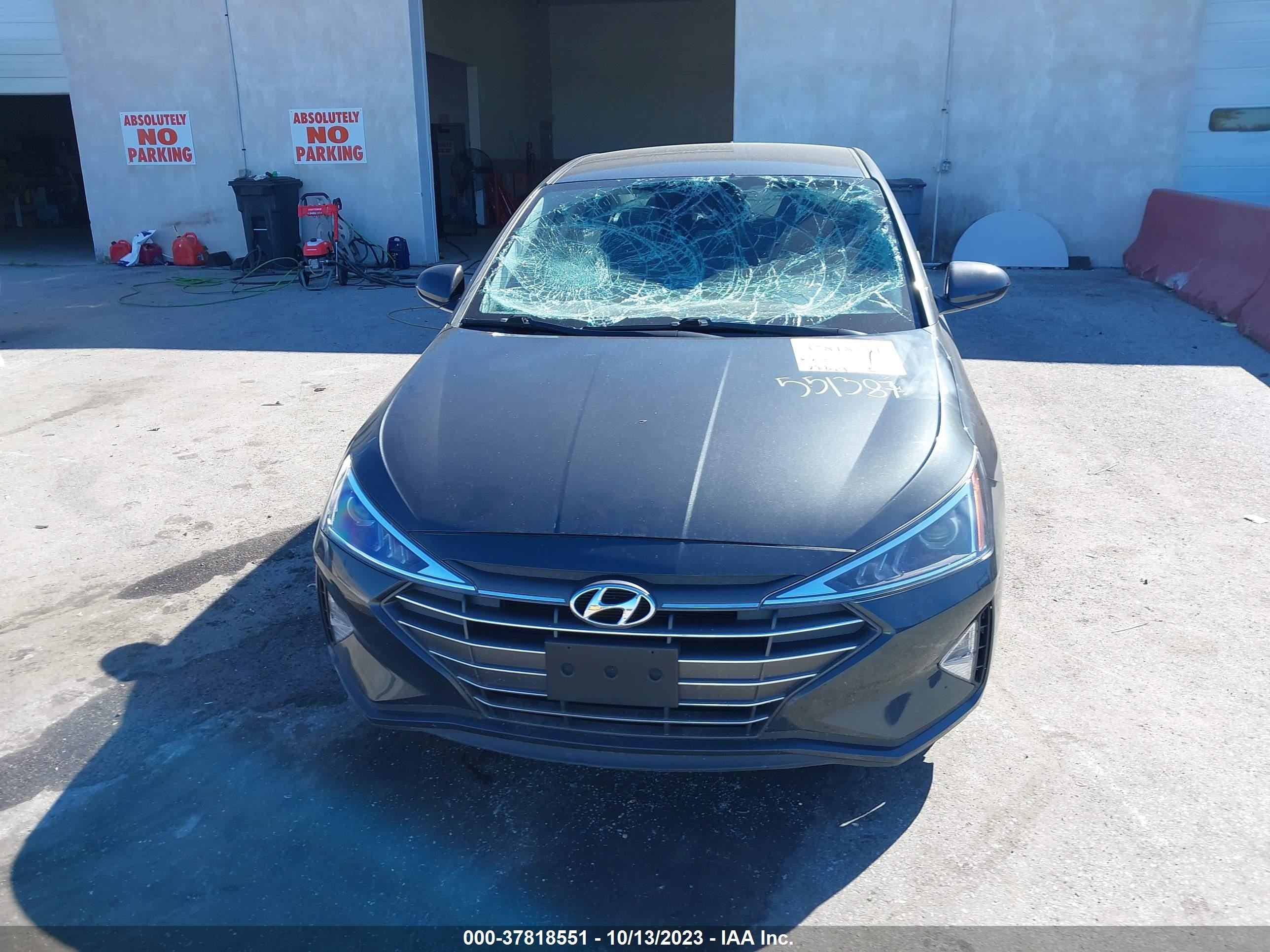 Photo 11 VIN: 5NPD84LF7LH551387 - HYUNDAI ELANTRA 