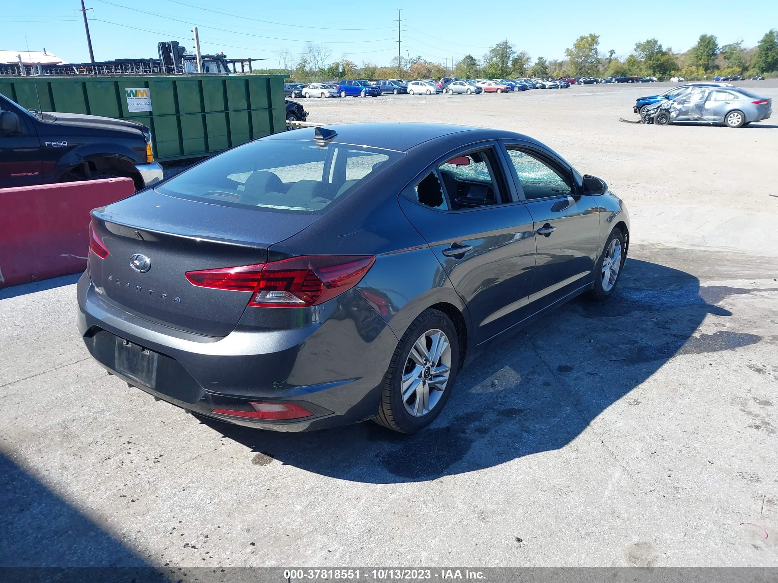 Photo 3 VIN: 5NPD84LF7LH551387 - HYUNDAI ELANTRA 