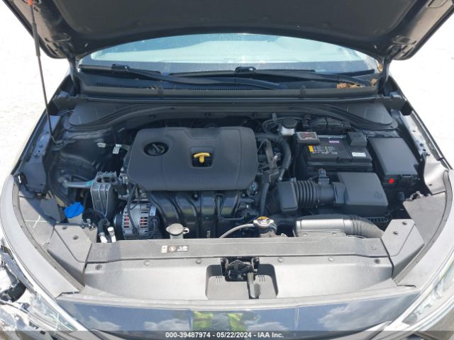 Photo 9 VIN: 5NPD84LF7LH569937 - HYUNDAI ELANTRA 