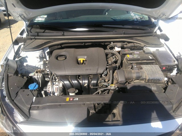 Photo 9 VIN: 5NPD84LF7LH596006 - HYUNDAI ELANTRA 