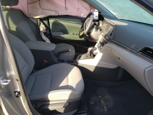 Photo 4 VIN: 5NPD84LF7LH598998 - HYUNDAI ELANTRA SE 