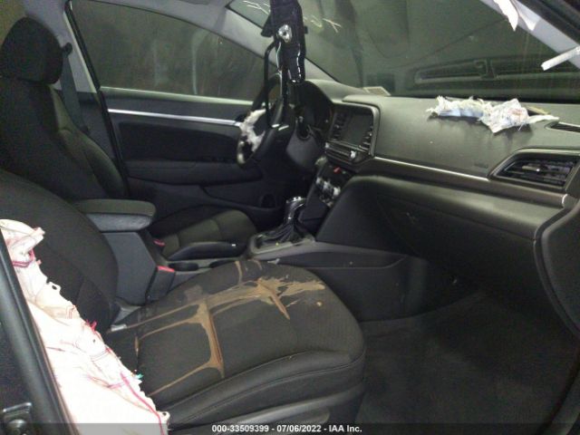 Photo 4 VIN: 5NPD84LF7LH611930 - HYUNDAI ELANTRA 