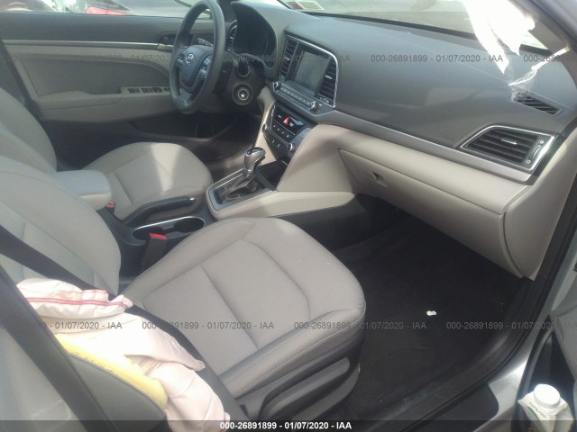 Photo 4 VIN: 5NPD84LF8HH005110 - HYUNDAI ELANTRA 