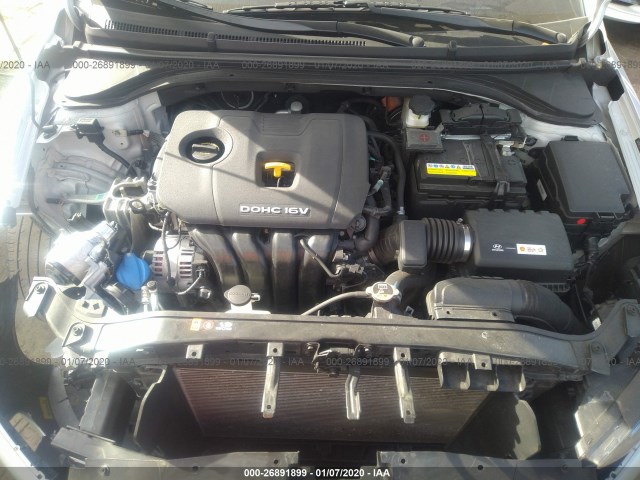 Photo 9 VIN: 5NPD84LF8HH005110 - HYUNDAI ELANTRA 