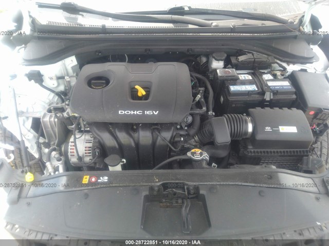 Photo 9 VIN: 5NPD84LF8HH006435 - HYUNDAI ELANTRA 