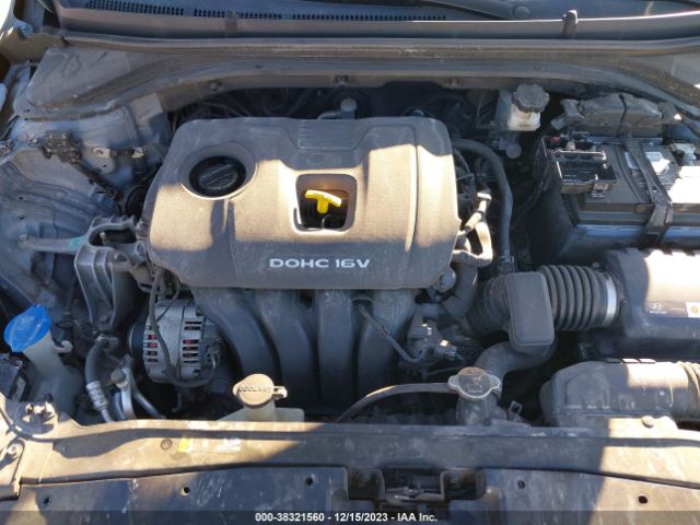 Photo 9 VIN: 5NPD84LF8HH013577 - HYUNDAI ELANTRA 