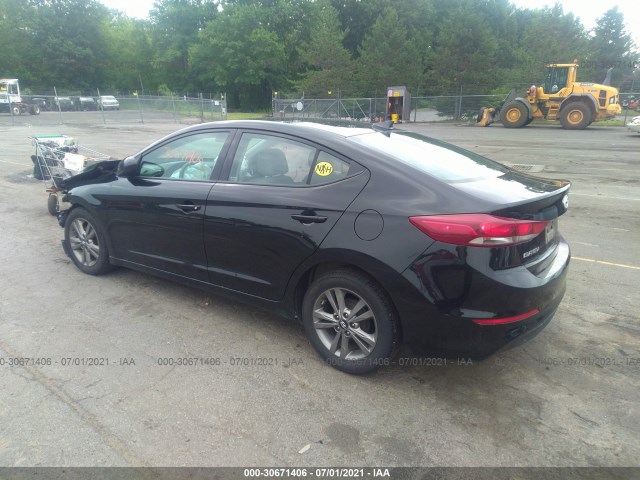 Photo 2 VIN: 5NPD84LF8HH014177 - HYUNDAI ELANTRA 