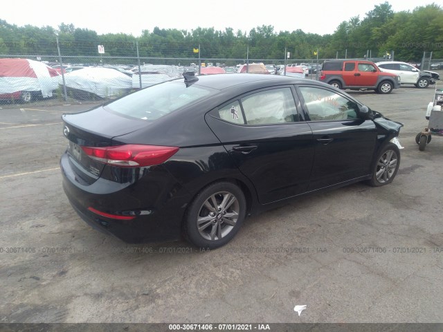 Photo 3 VIN: 5NPD84LF8HH014177 - HYUNDAI ELANTRA 